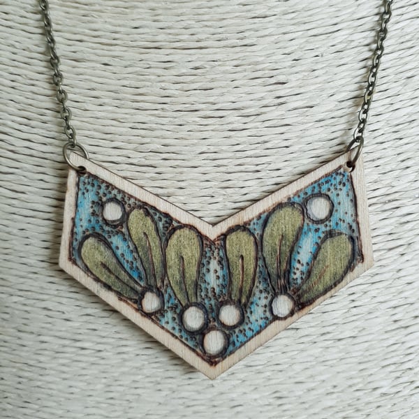 Pyrography mistletoe pendant