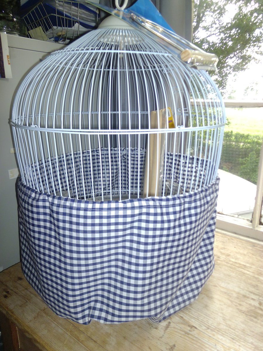 Round bird cage tidy
