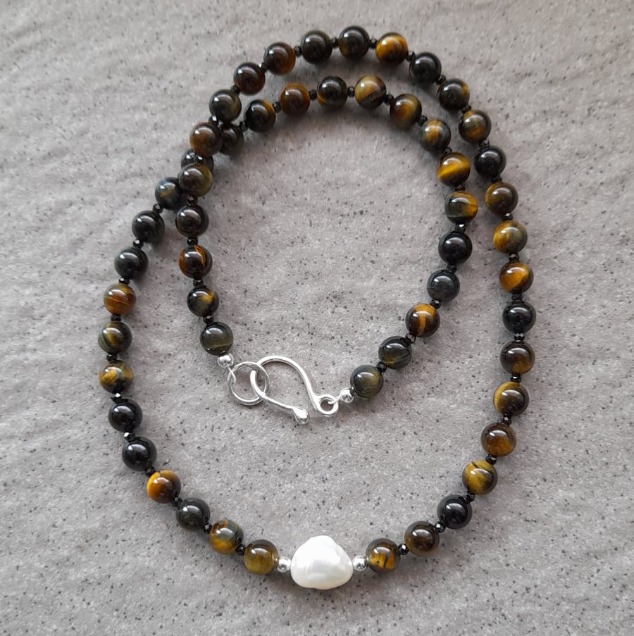 Tigers Eye Black Spinel and Pearl Beaded Necklace 