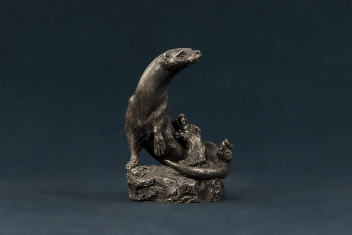 Otter and Cub Animal Statue Small Bronze Resin Ornament Sculpture