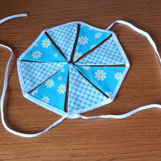 Bright Blue Miniature Bunting – 8 Flags