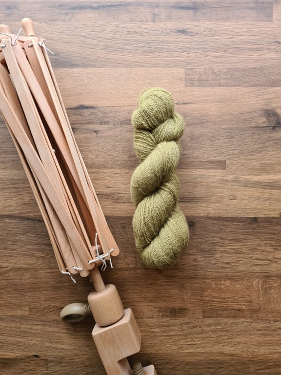 Naturally plant dyed non-superwash British BFL & Masham 4 ply wool yarn 100g