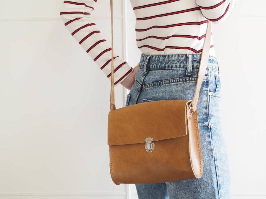 Brown Leather Shoulder Bag, Minimalist Women's Cross Body Bag