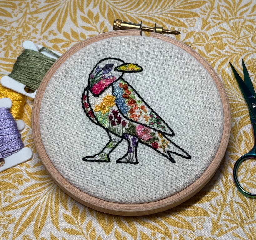 'Bloomin' Crow' - Hand Embroidered Hoop Art