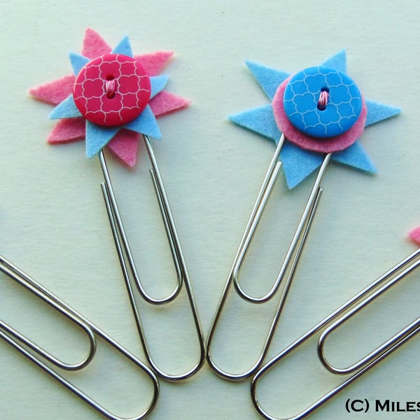 Button Detail Paper Clips