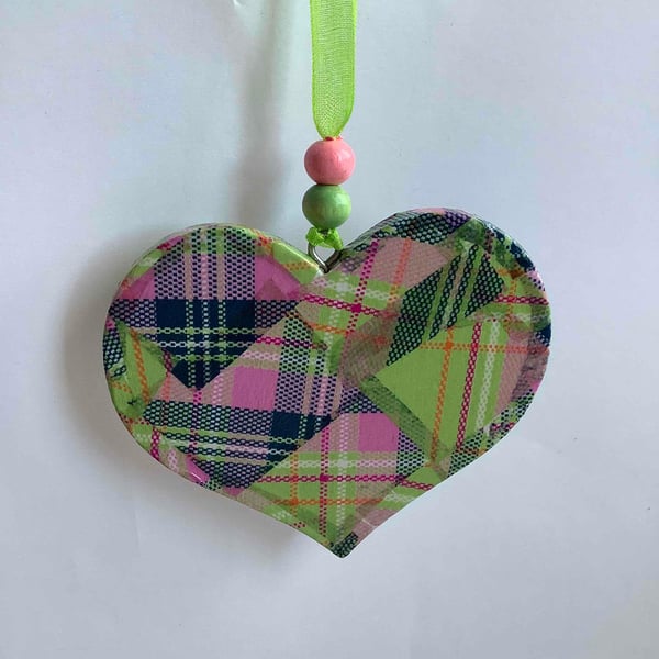 tartan heart in pink and green.