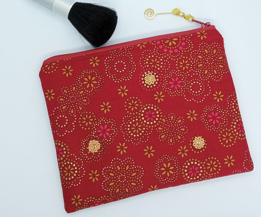 Red and gold make up bag 215E