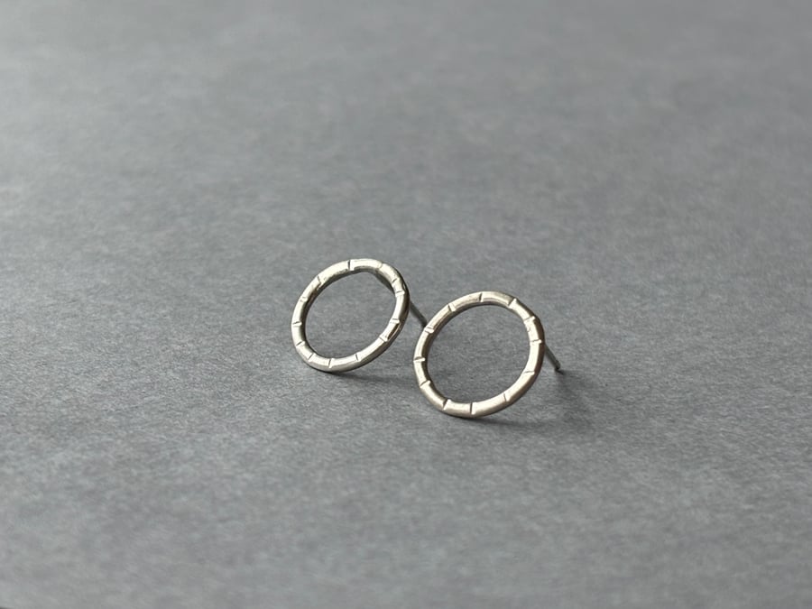 Textured circle studs