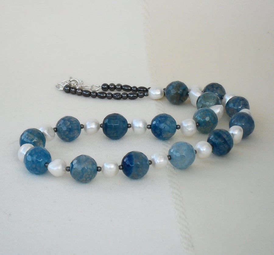 Blue agate and white pearl necklace