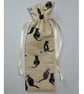 Crochet hook case black cats and balls of wool - Image 1