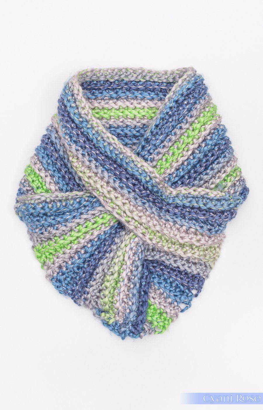 scarf neckwarmer cowl Crochet snuggly cosy vegan handmade 