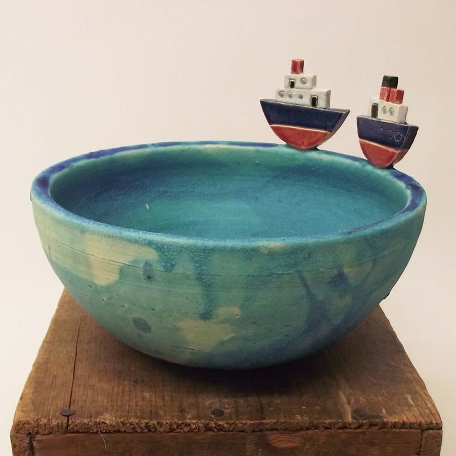 Ceramic boat pot sea glazed bowl with wave pattern Pottery