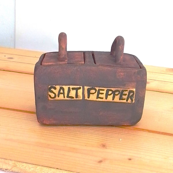 Handmade Ceramic Salt and Pepper Box with Lid, tableware salt server holder