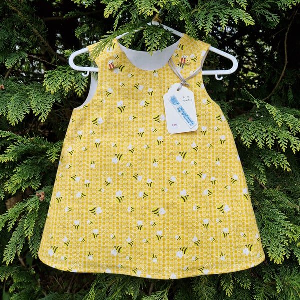 Age: 6-12m. Yellow Bee dress. 