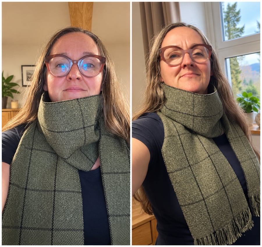 Tweed scarf 