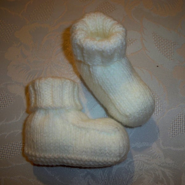 Beautiful Hand knitted Baby Booties