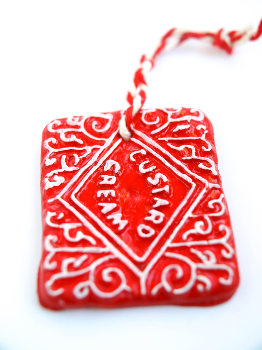 Festive Custard Cream decorations