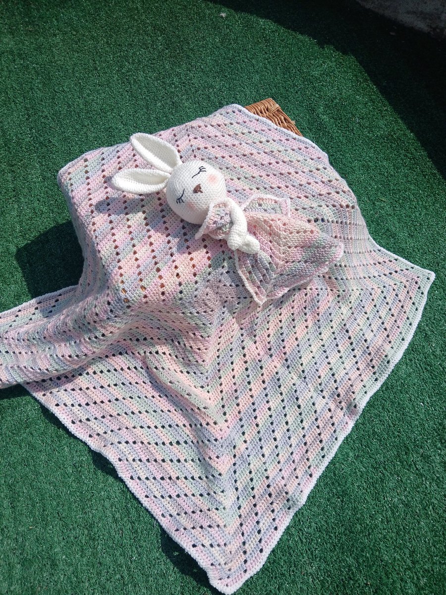 Crochet baby blanket and matching bunny comforter 