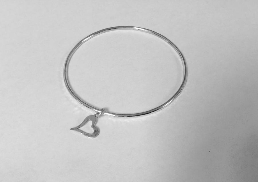 Valentine's gift- Hammered Sterling Silver Bangle with Heart Charm B25A