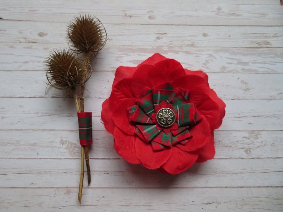 MacGregor Red Tartan Plaid Fabric Flower Celtic Button Brooch Corsage Buttonhole
