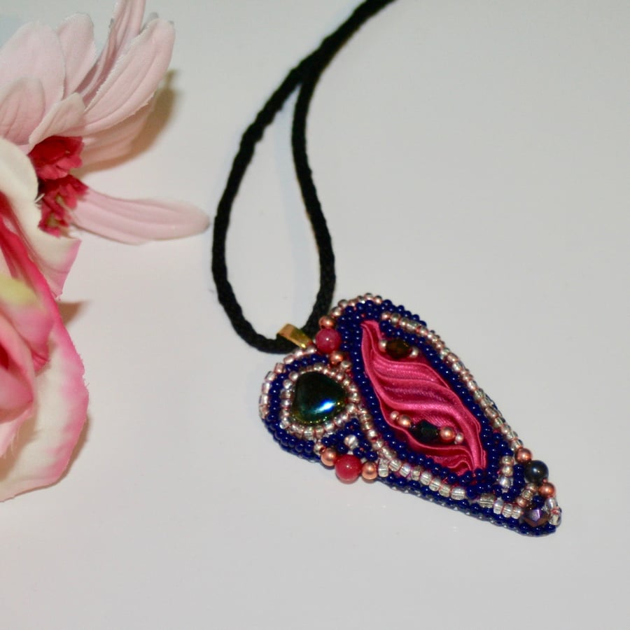 Shibori ribbon and bead embroidery necklace, heart-shaped