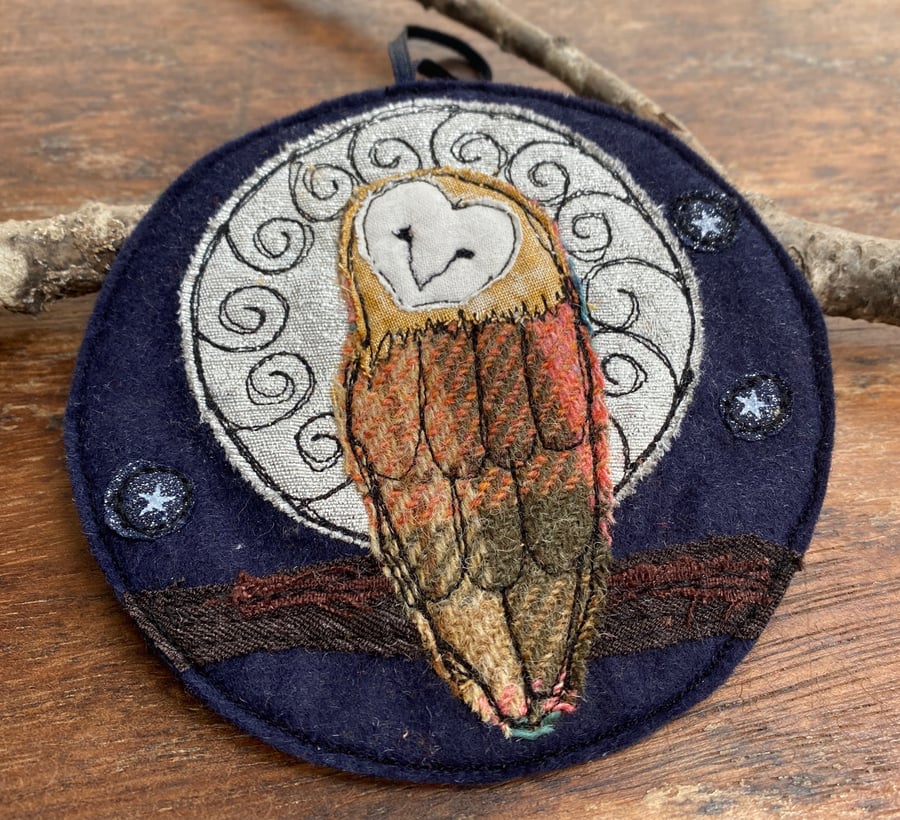 Embroidered owl and full moon home decoration.  