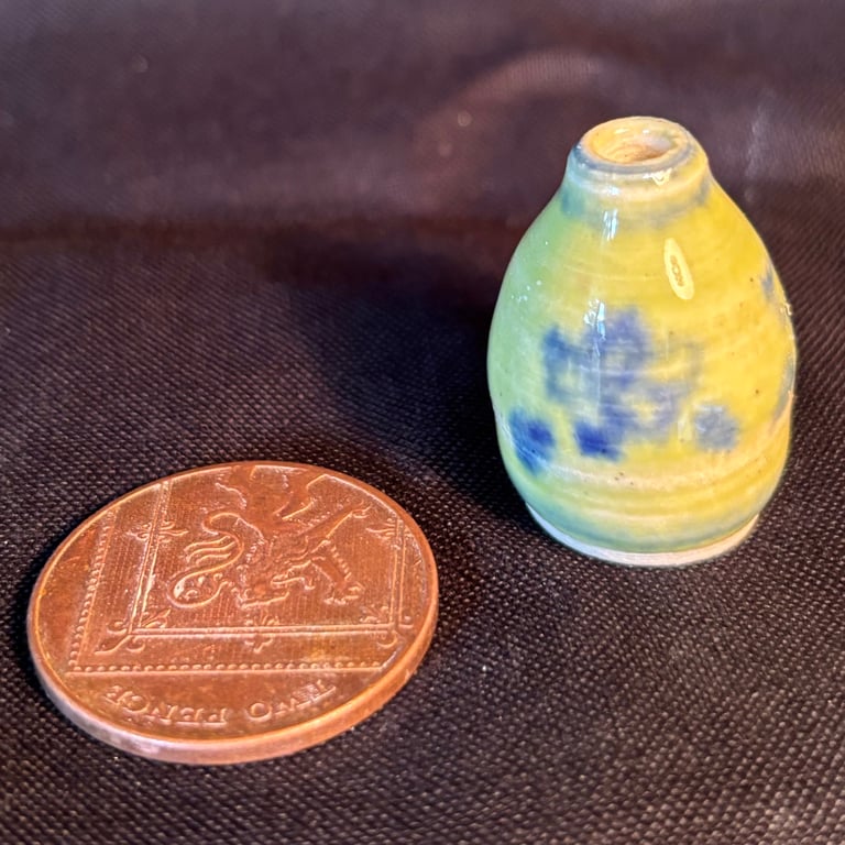 Teeny tiny vase