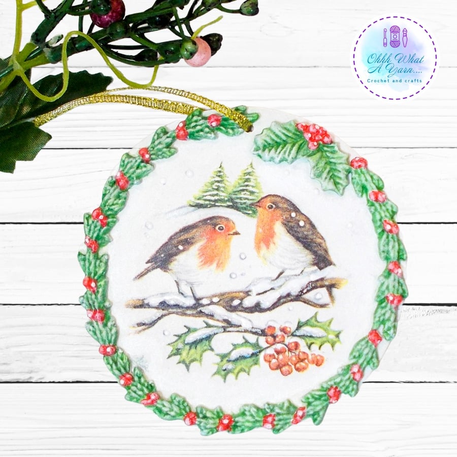 Robin mixed media hanging decoration. Robin ornament. Robin decoration.