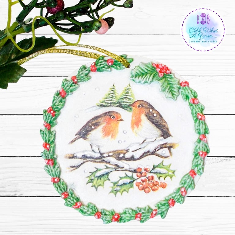 Robin mixed media hanging decoration. Robin ornament. Robin decoration.