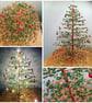Wire Christmas Tree Sculpture - Image 2