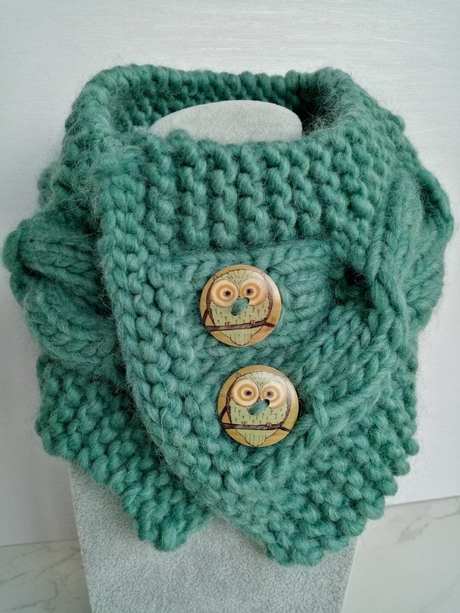 Cable knit neck warmer in Lakeside green 100% pure wool