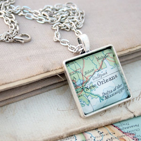 Map Necklace Square; Long Distance Relationship Gift for Boyfriend, Girlfriend;