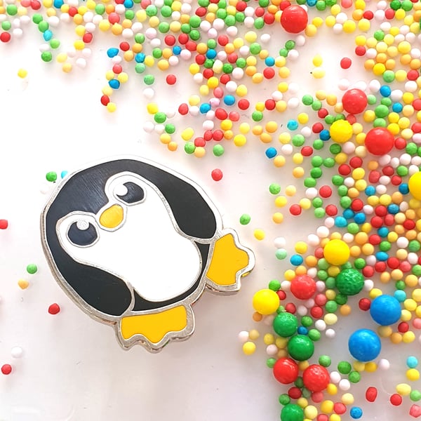 Feltmeupdesigns Penguin Pin Badge Enamel Brooch