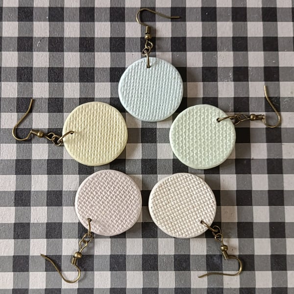 Hessian disc earrings 