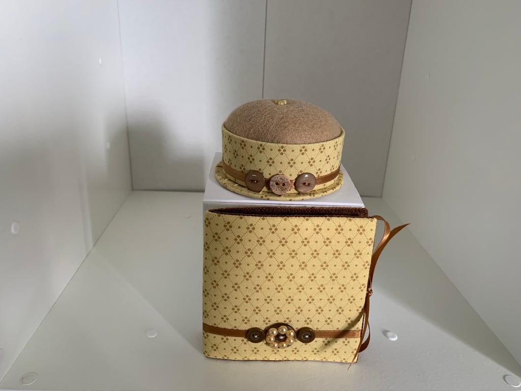Pincushion and Needlebook Set