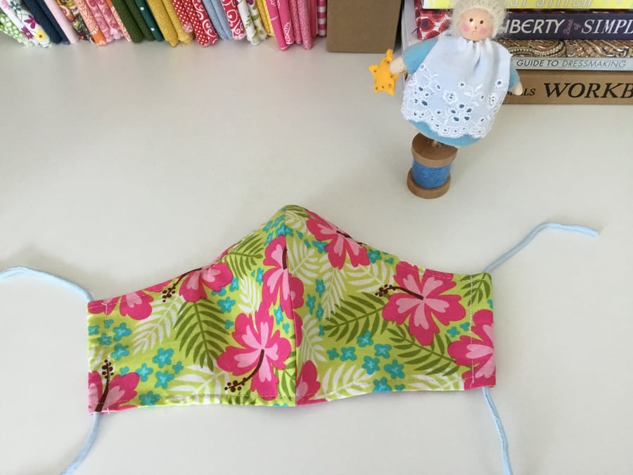 Fabric Face Covering with Filter and Nose Wire