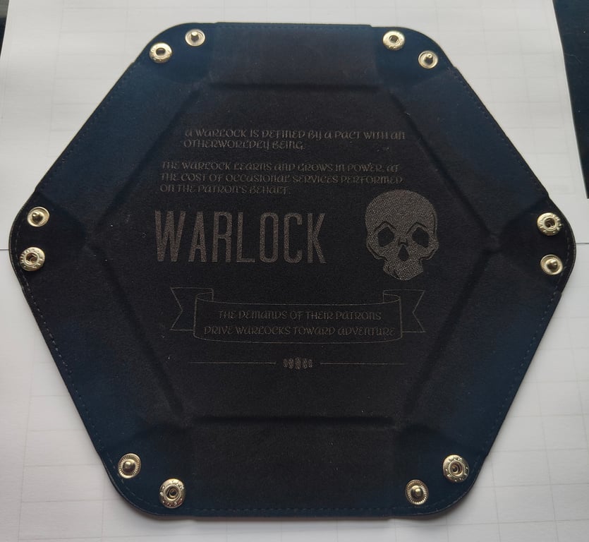 Warlock Dice Tray – Engraved Dungeons & Dragons Accessory