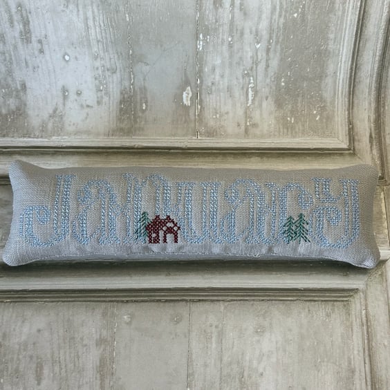 Winter Bowl Filler - January by Carolee Crafts  SY 0040