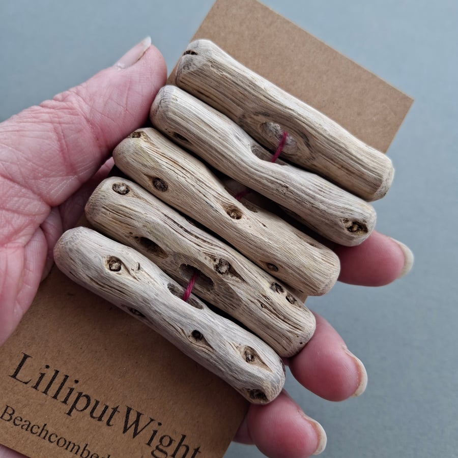 Set of five chunky driftwood toggle buttons with single hole