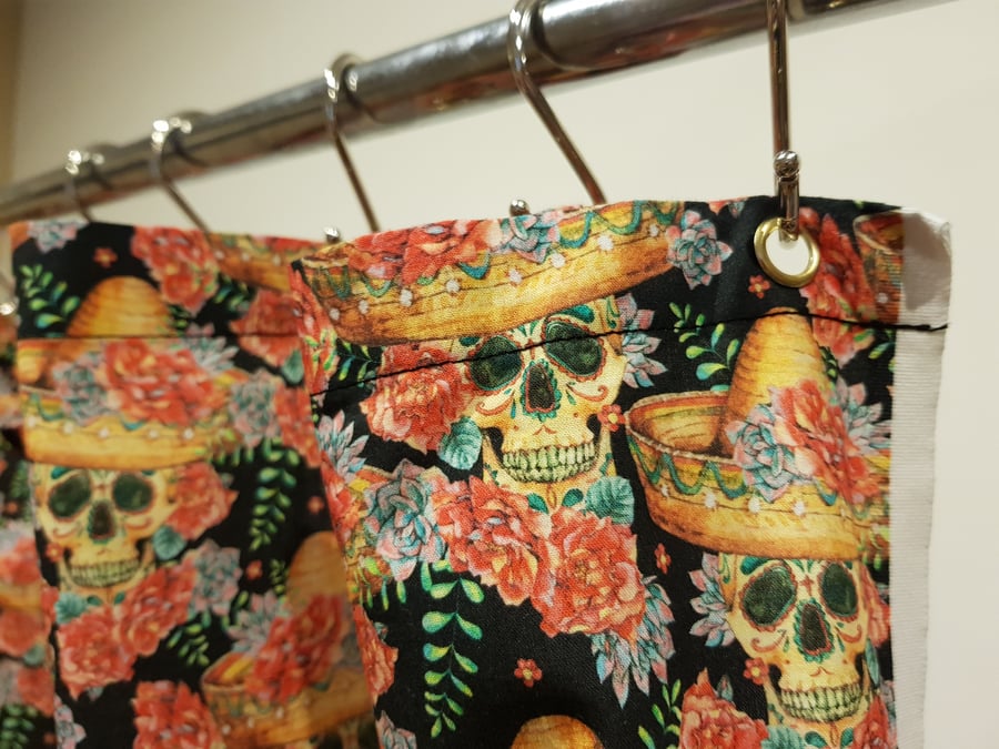 REDUCED Sombrero Skulls natural shower curtain