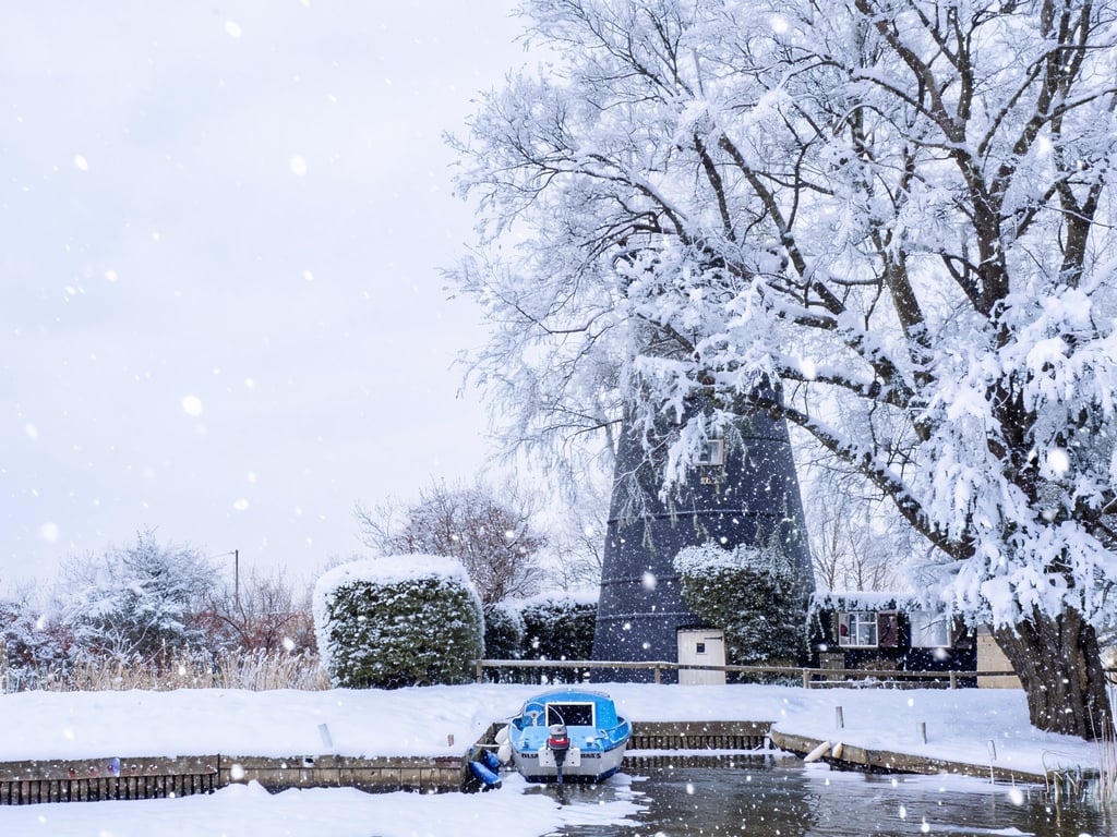 Windmill & Boat Norfolk Broads Winter Norfolk Christmas Greeting Card A5