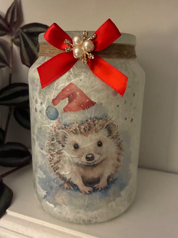 Hedgehog Christmas light jar 