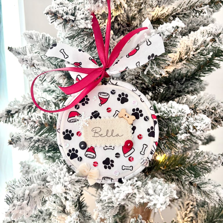 Personalised Dog Christmas Bauble Hoop - Santa Paws Tree Decoration - Pet Name O
