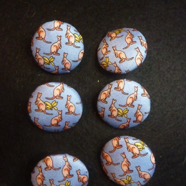 6 Silk Buttons Pink Kangreroo Mob Handmade Upcycled Tie 25mm Loop Back