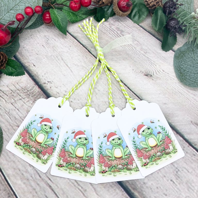 Christmas Frog on a log Gift Tags - set of 4 tags - Cute Frog