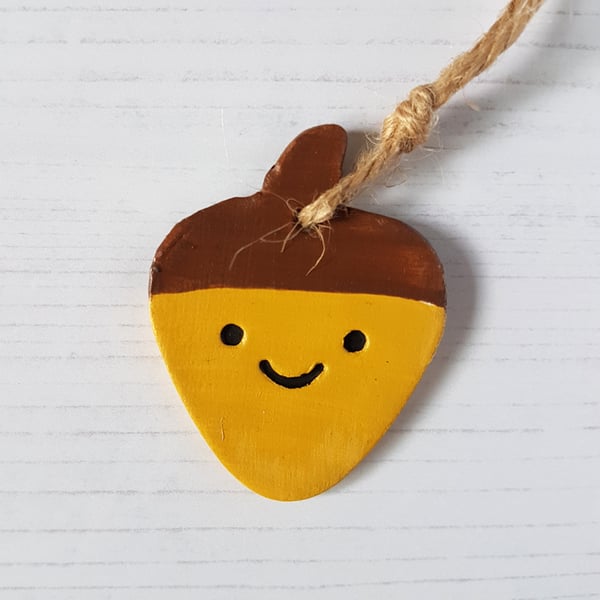 Smiley Acorn hanging decoration 