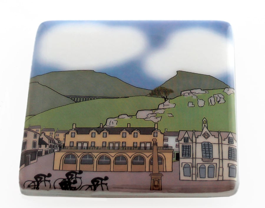 Glass coaster featuring Settle