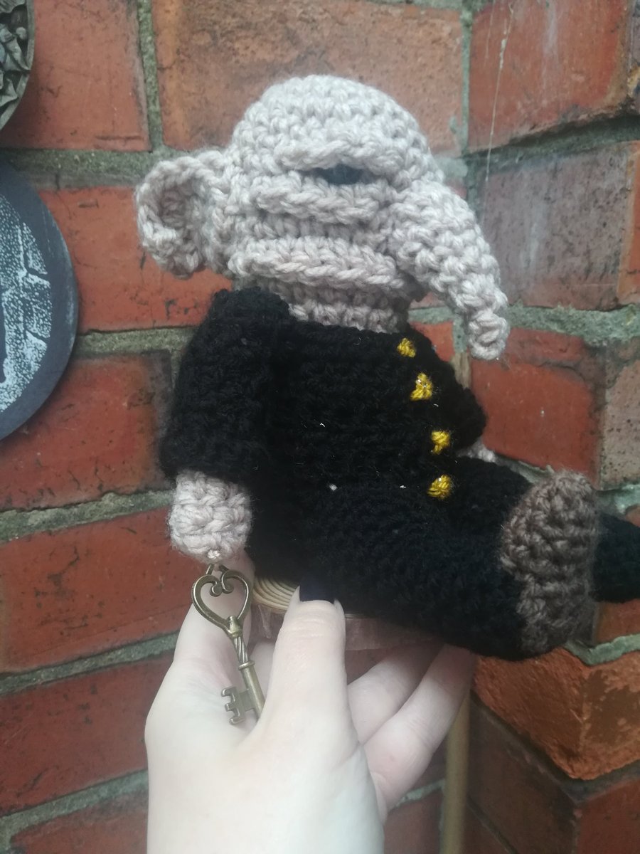 Crochet Amigurumi Goblin Banker 