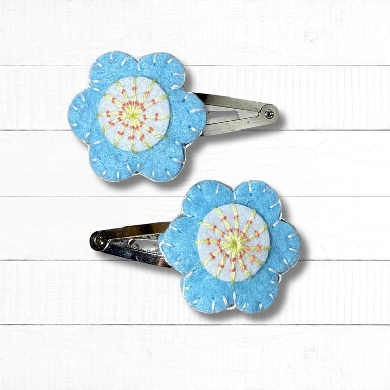 Handmade Felt Flower Hair Clips, Baby Blue, Girls Hairclips, Hand Embroidered