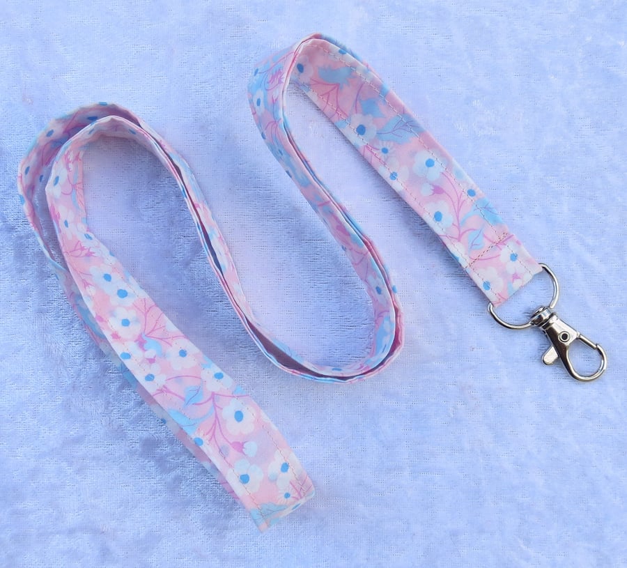 Liberty Tana Lawn lanyard, with swivel clip,  20 inches, floral